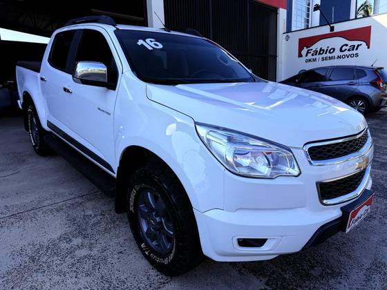 CHEVROLET S10 2.4 ADVANTAGE 4X2 CD 8V FLEX 4P MANUAL